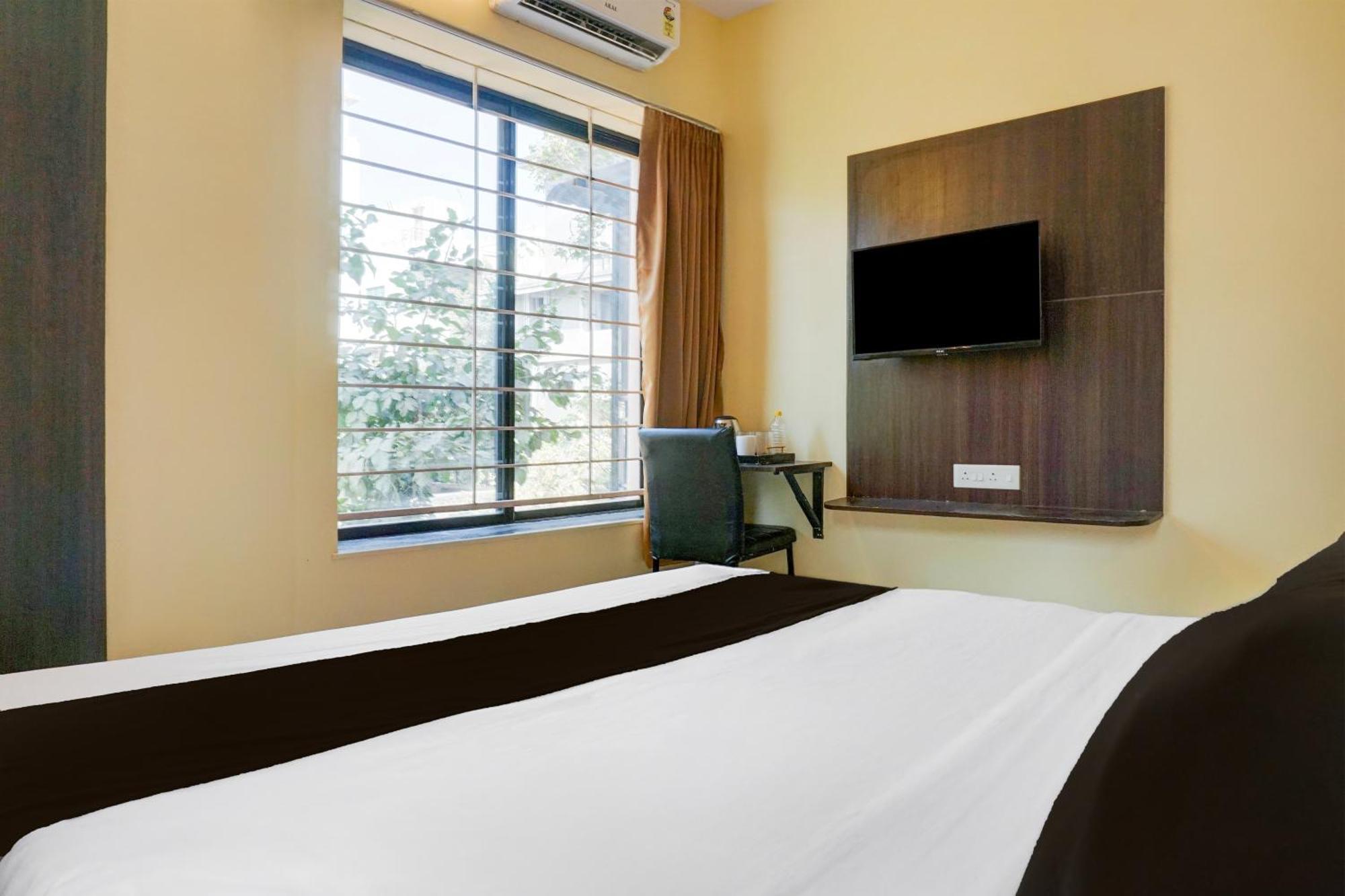 Super Collection O Veerbhadra Nagar Baner Hotel Méribel Village Екстериор снимка